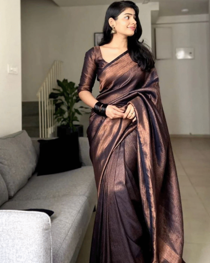 Women Floral Woven Banarasi Saree