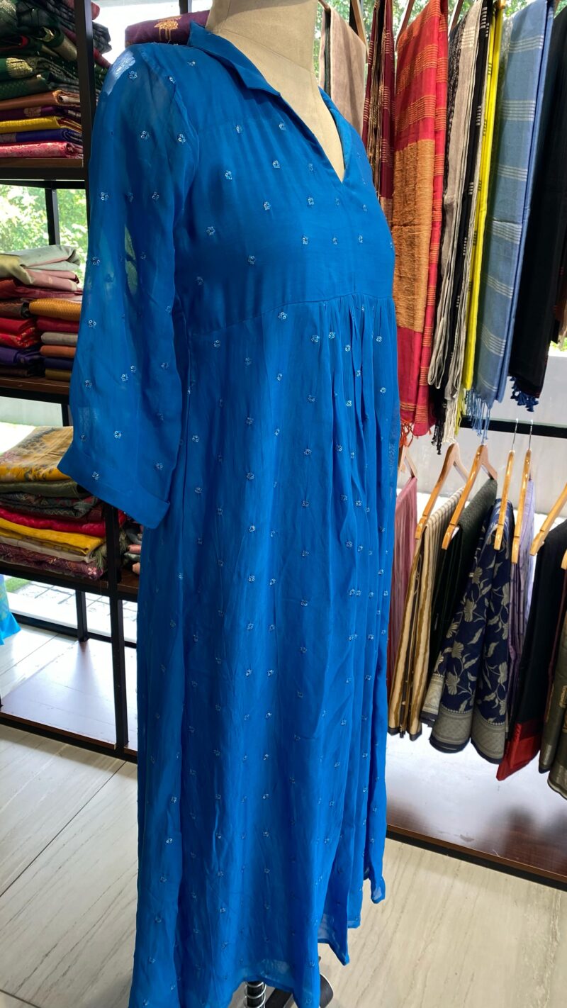 vichithra silkAlia cut kurti - Image 2